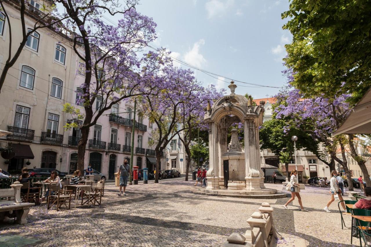 Classy 2Bdr Apartment In Downtown By Lovelystay Lisbon Bagian luar foto