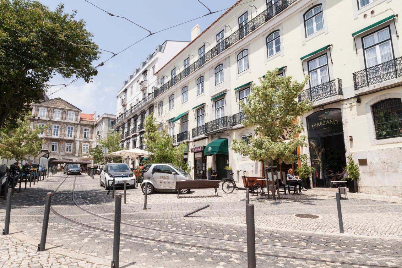 Classy 2Bdr Apartment In Downtown By Lovelystay Lisbon Bagian luar foto